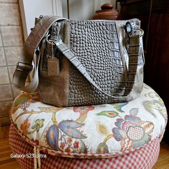 Soprano patent leather satchel with alligator embossed design. Dark taupe. - Picture 2 of 15